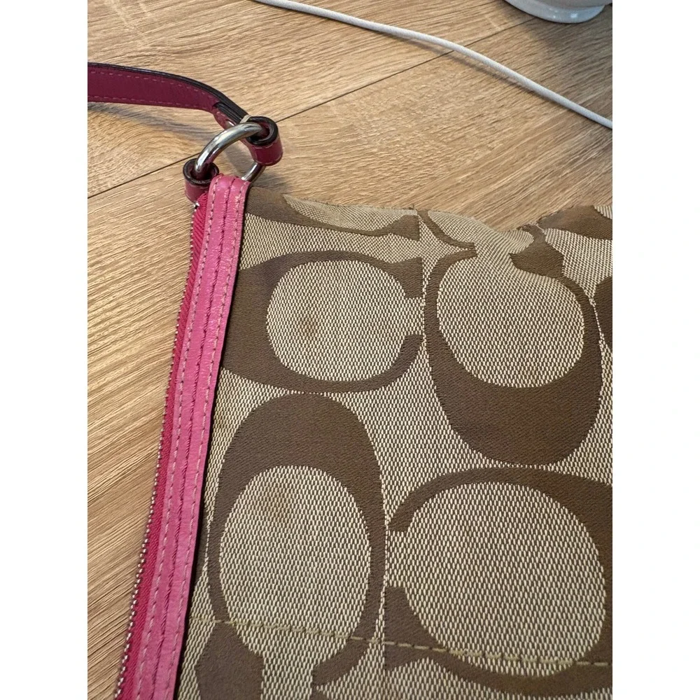 Coach signature canvas